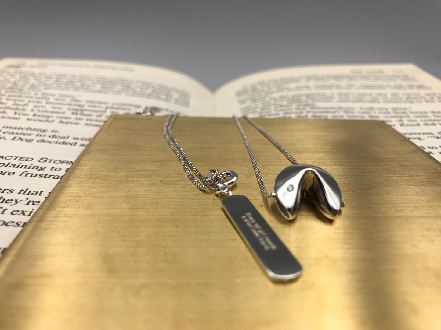 CHAPTER6: “FORTUNE COOKIES” NECKLACE
