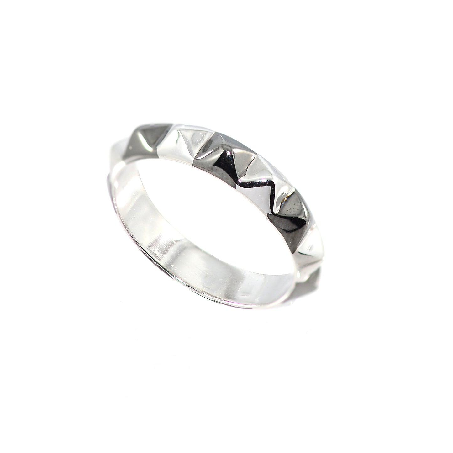 Minimalism - Pyramid Ring
