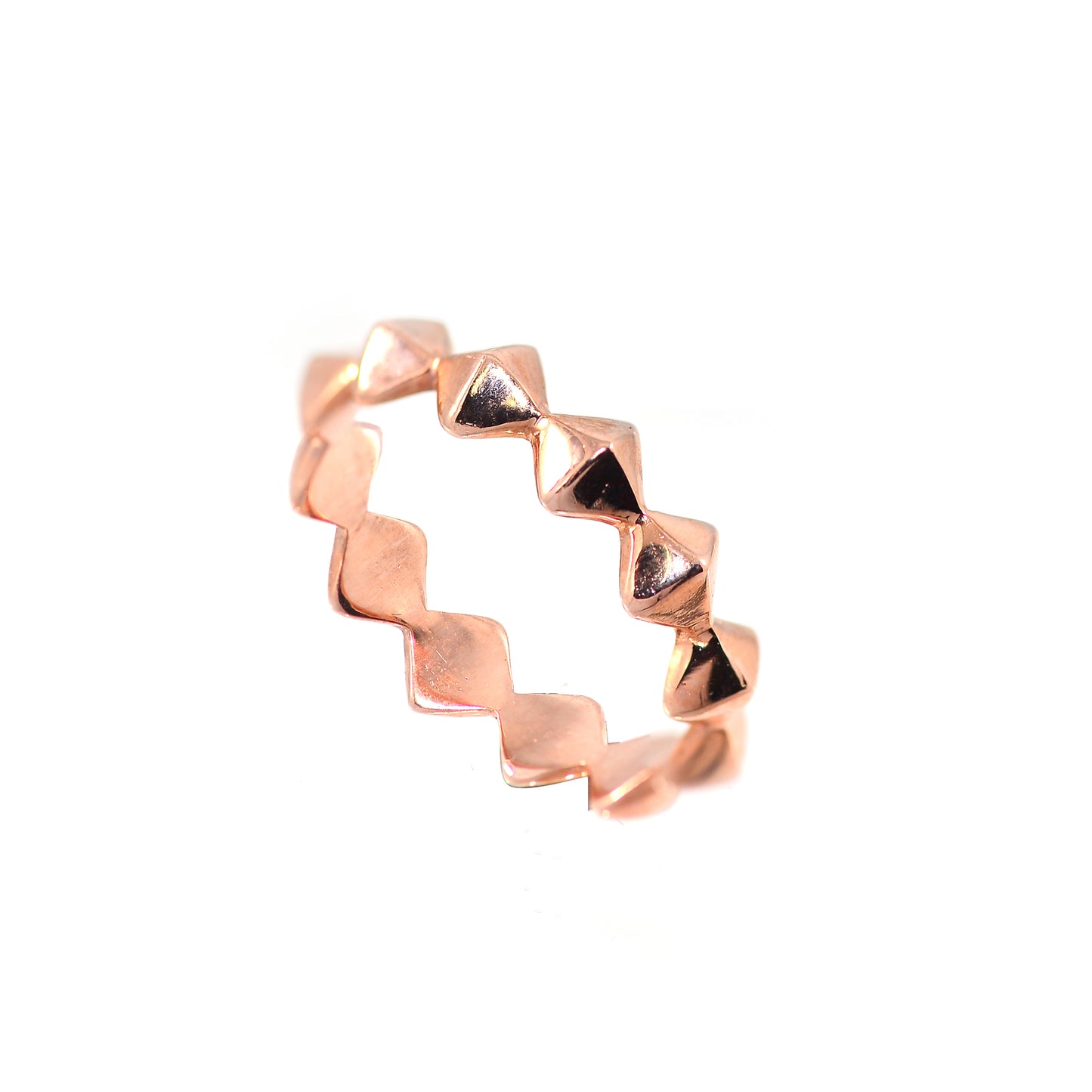 Minimalism - Pointed Pyramid Ring